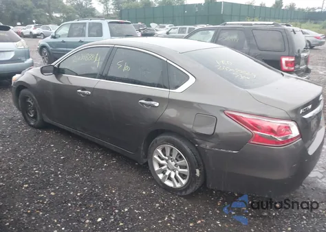 2013 Nissan Altima 2.5 S z USA, uszkodzony, nr VIN 1N4AL3AP1DC112700